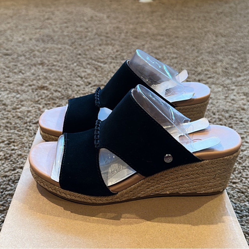 UGG Sandals